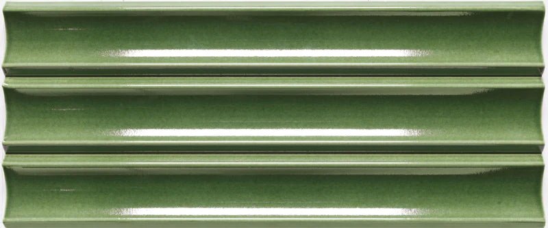 Emser TileEMSER TILE Tubage 7" X 16", Glazed Porcelain (7.32 SF per box) Green7" X 16"EMSER TILE Tubage 7" X 16", Glazed Porcelain (7.32 SF per box)