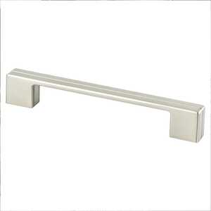 BerensonBerenson 160mm Skyline Bar Pull, Brushed Nickel Berenson 160mm Skyline Bar Pull, Brushed Nickel