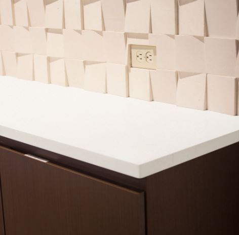 PentalCascade White- BQ201P - Luxury Quartz 130"x65"Polished3cmCascade White- BQ201P - Luxury Quartz